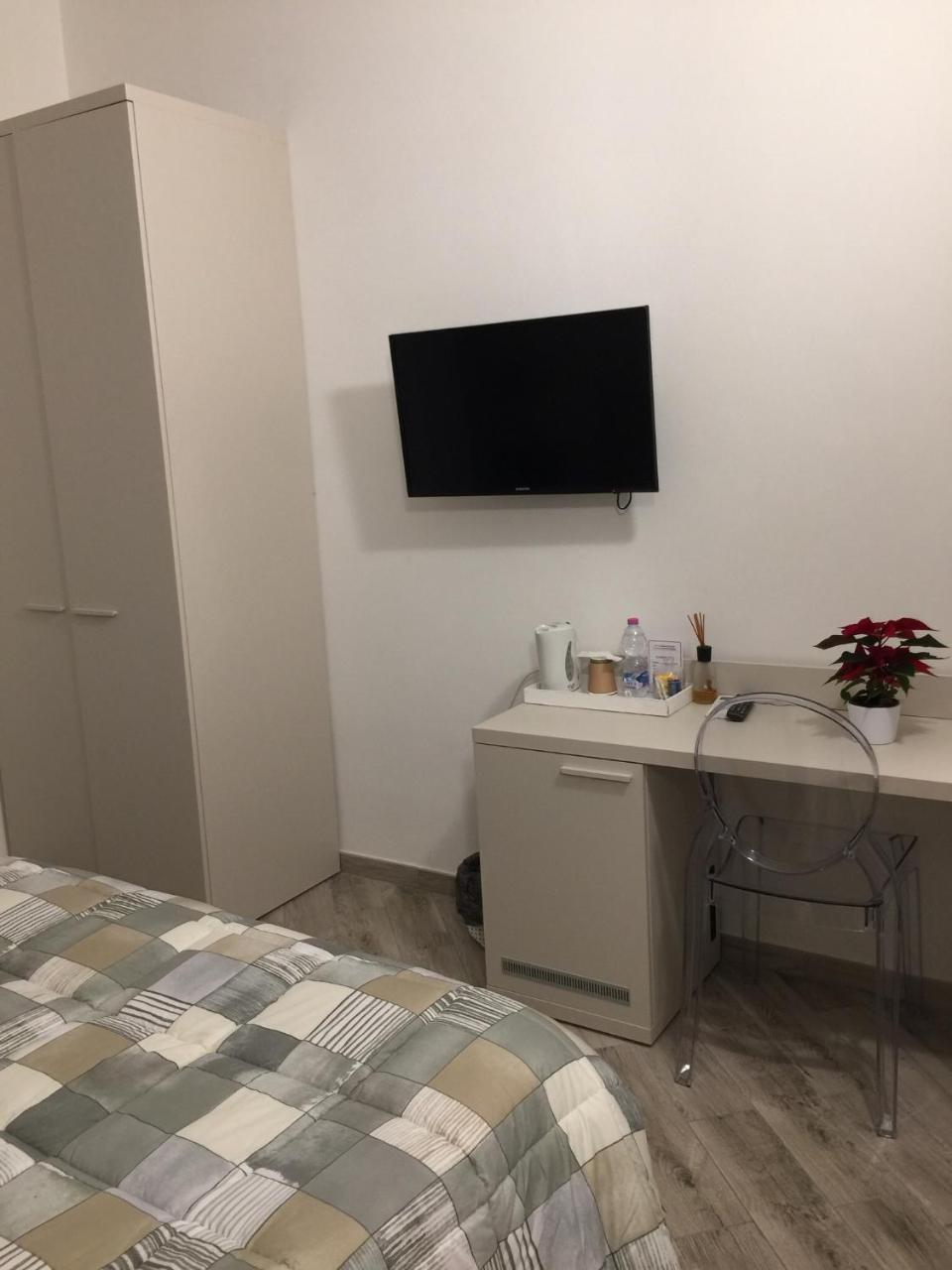 B&B Ariston Pisa Tower エクステリア 写真